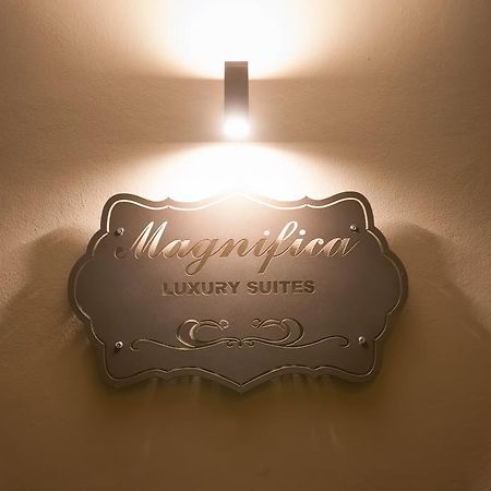 Magnifica Luxury Suites Assise Extérieur photo