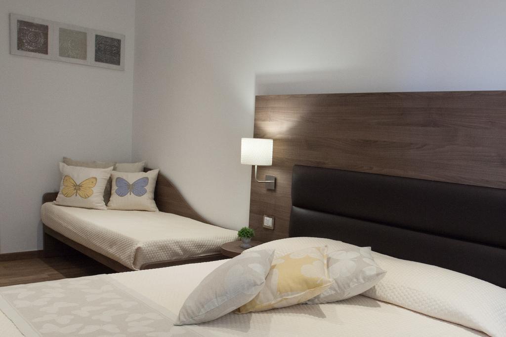 Magnifica Luxury Suites Assise Extérieur photo